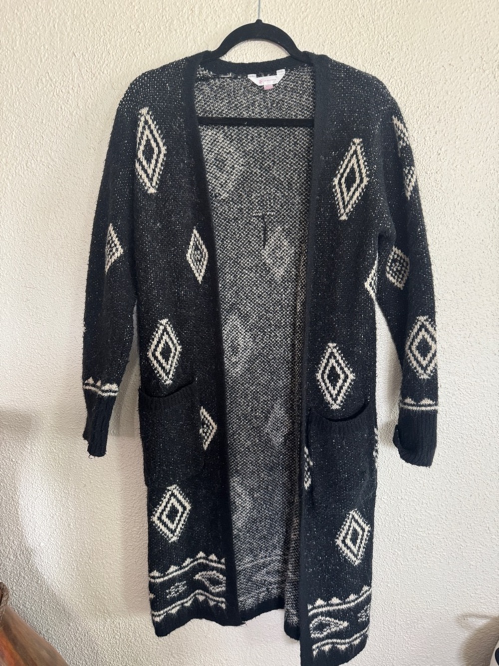 No Boundaries Black & Cream Diamond-Pattern Open Cardigan